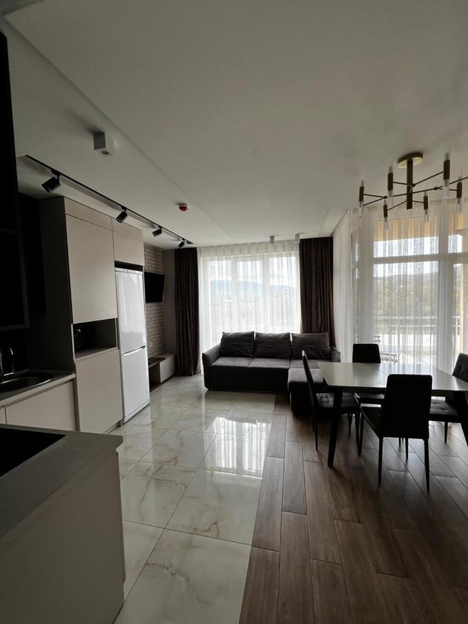 Апартаменти Sunvi В Жк Сонячний Квартал Golubinoye Exterior photo